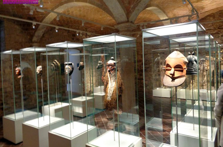 Museu De Culturas Do Mundo Em Barcelona