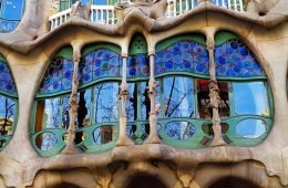 Casa-Batllo-fachada-barcelona-gaudi