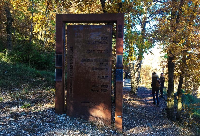 alta-anoia-catalunha-memorial-exercito-pujalt