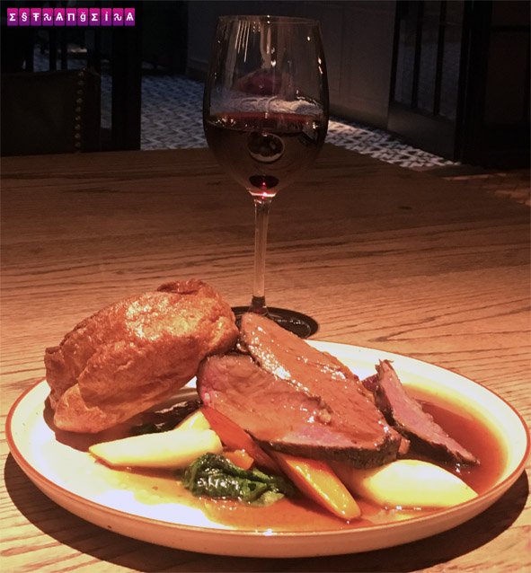 onde-comer-em-manchester-the-refuge-sunday-roast