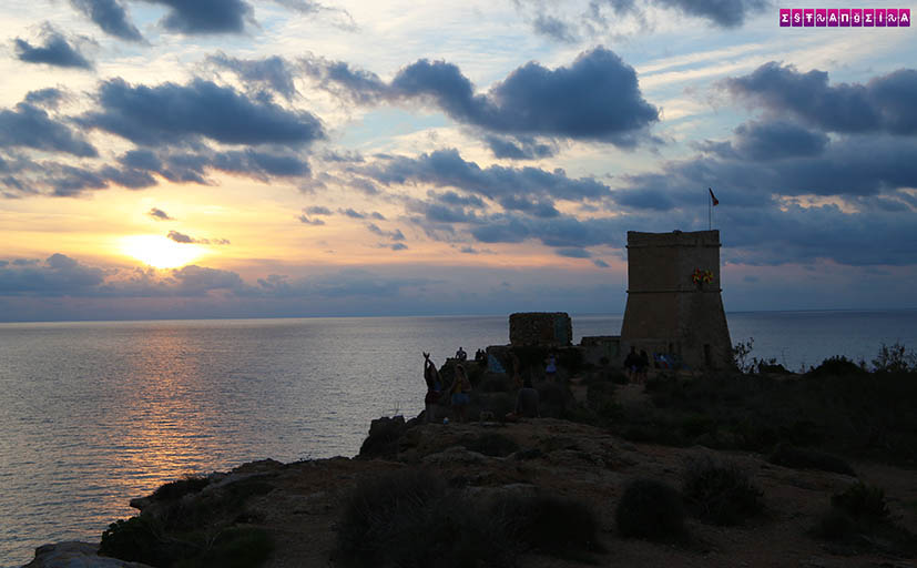 Malta-praias-Għajn-Tuffieħa-Bay-sol