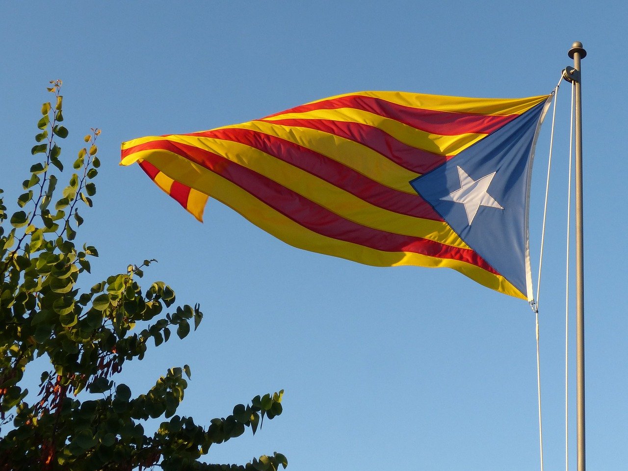 o-que-nao-fazer-em-barcelona-bandeira-catalunha