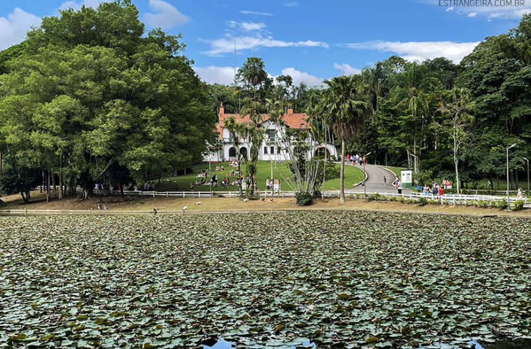 Praça do Bairro Riviera em Jaguaré recebe parquinho para a criançada -  Regional ES